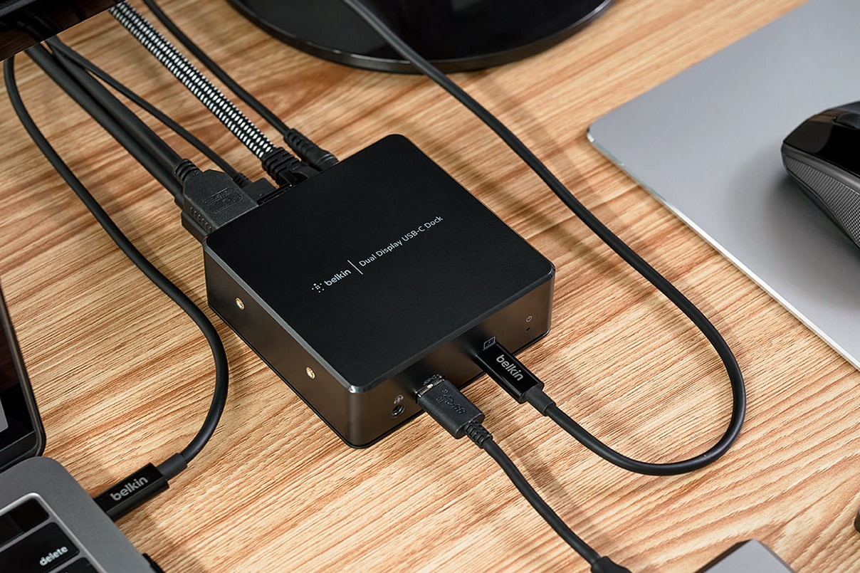 docking station med laptop