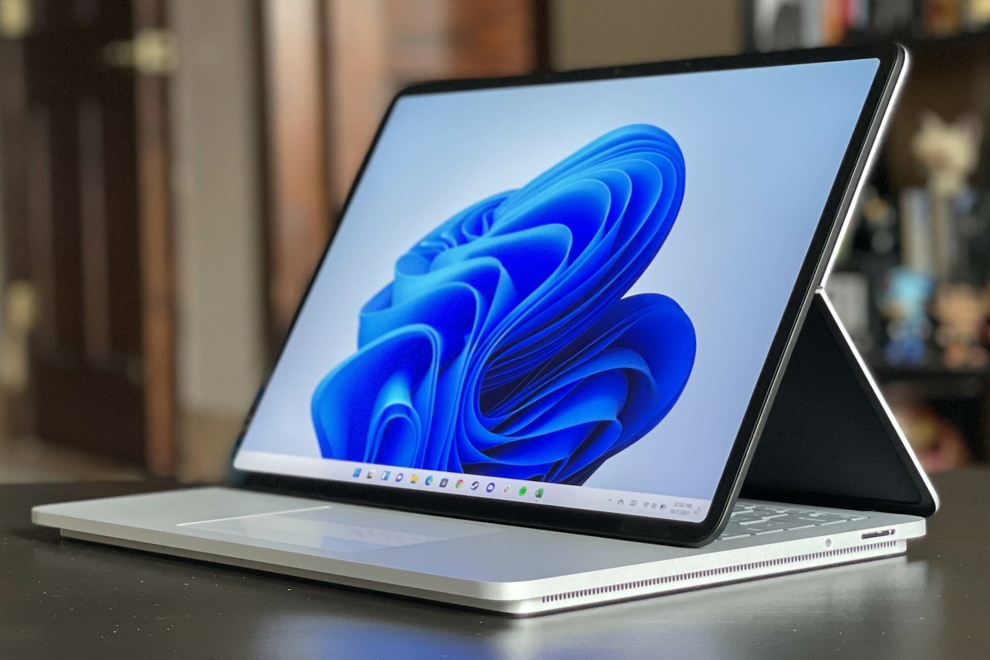 windows 11 laptop